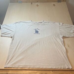 The real think blue Dodgers Front and back hits t shirt size 2xl‎